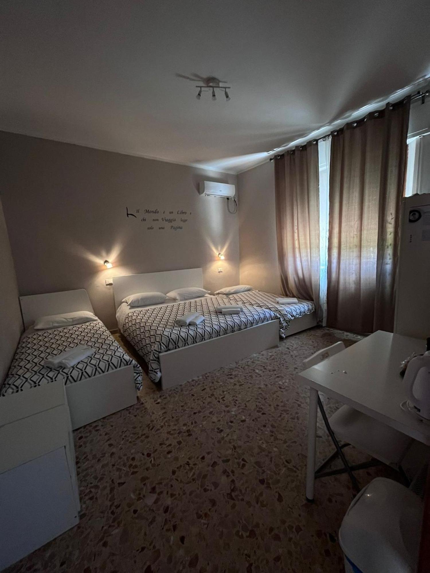 Via Vai Hotel Pisa Bagian luar foto